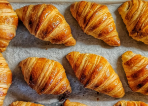 Plundrové těsto - croissanty, čokoládové rolky, skořicoví šneci